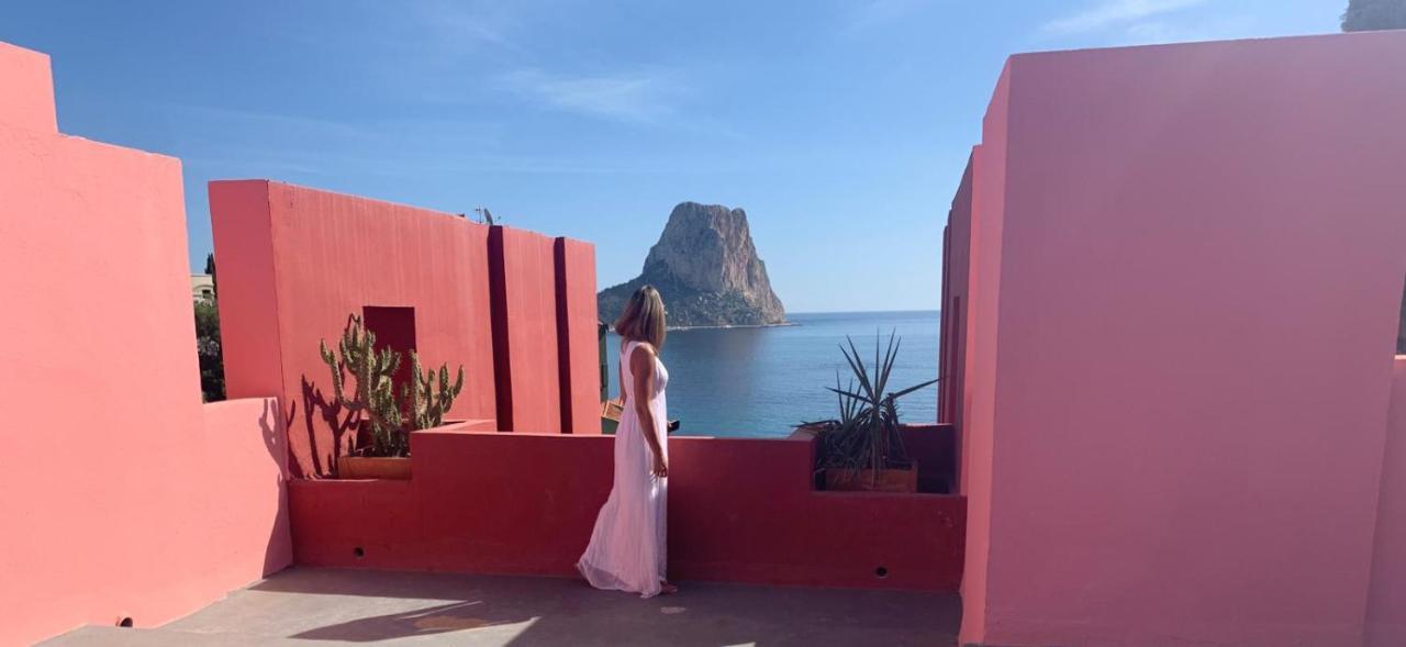 La Muralla Roja Калпе Екстериор снимка