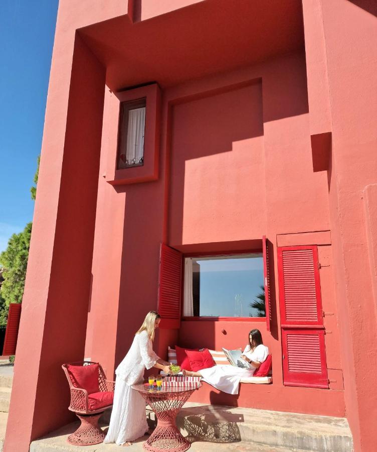 La Muralla Roja Калпе Екстериор снимка